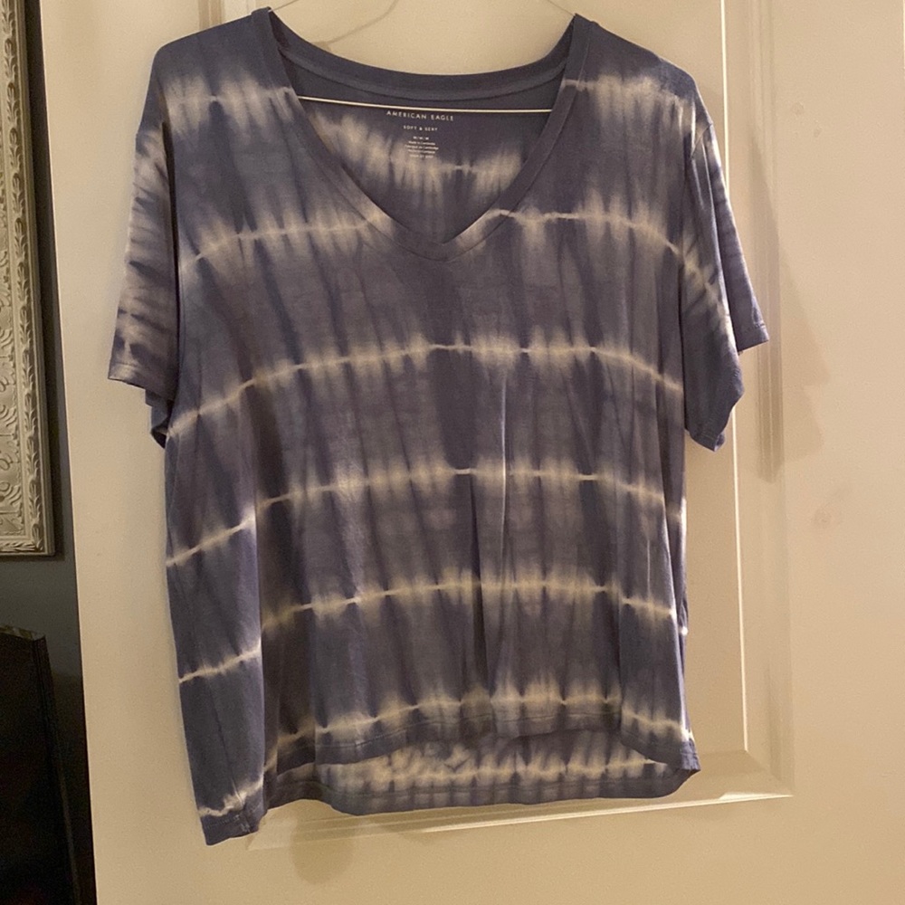 Blue and white American Eagle Shirt.